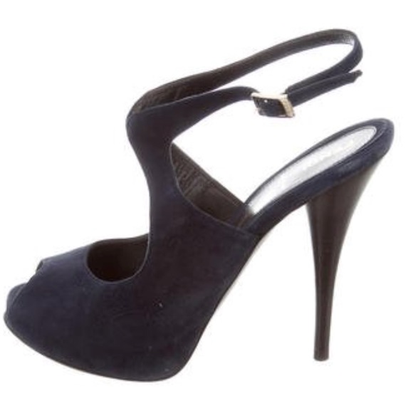 fendi peep toe pumps